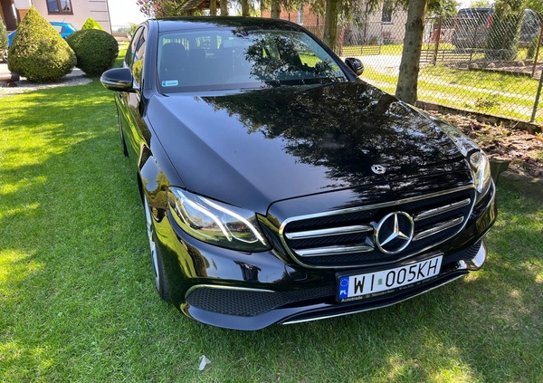 Mercedes-Benz Klasa E cena 159900 przebieg: 65000, rok produkcji 2019 z Warszawa małe 121